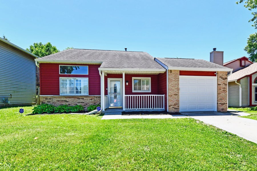 Property photo for 6637 Sunbury Drive, Indianapolis, IN