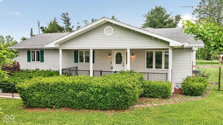 Property photo for 5925 W State Road 46, Poland, IN