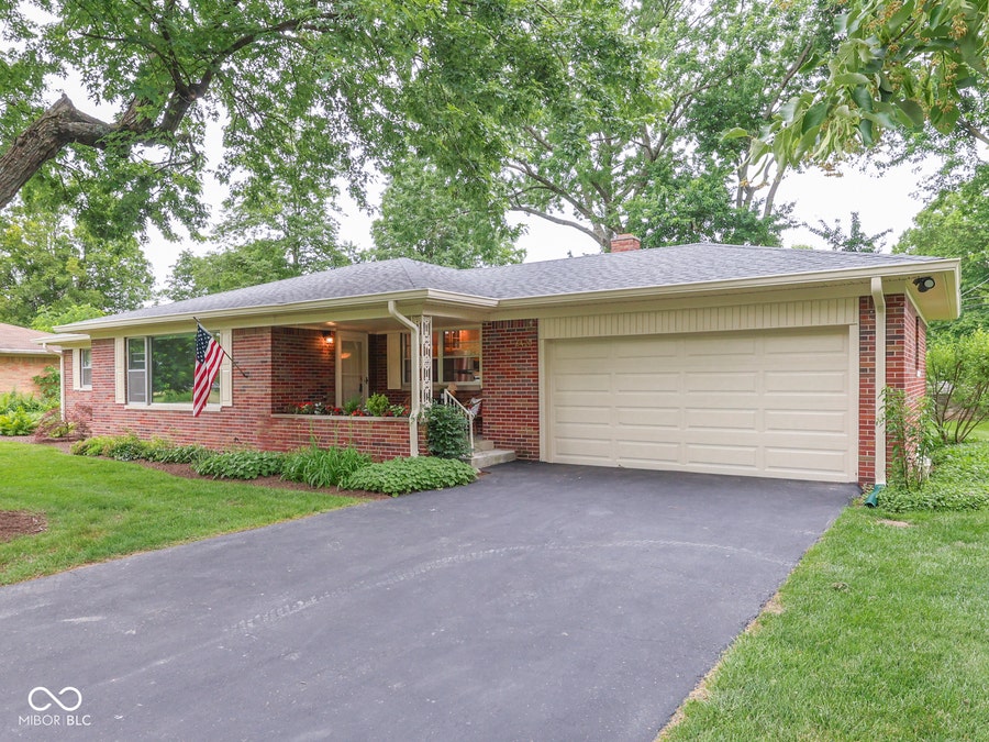 Property photo for 6420 Linden Drive, Indianapolis, IN