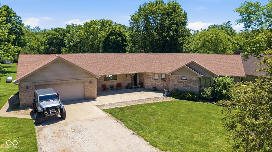 Property photo for 1195 N County Road 600 E, Avon, IN
