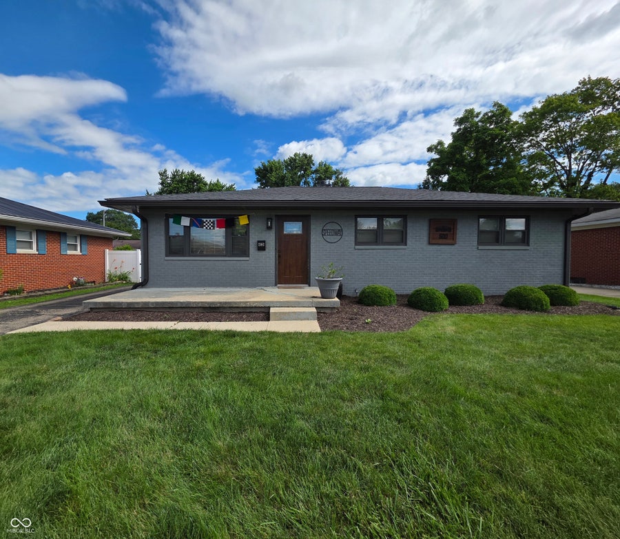 Property photo for 5534 Meadowood Drive, Indianapolis, IN