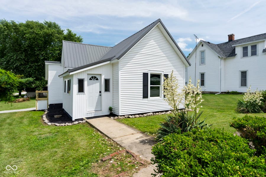 Property photo for 305 S Madison Street, Darlington, IN