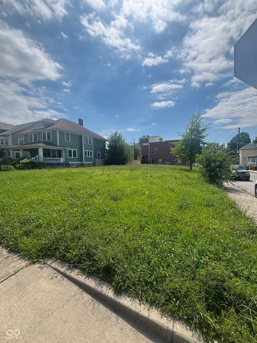 Property photo for 2366 N College Avenue, Indianapolis, IN
