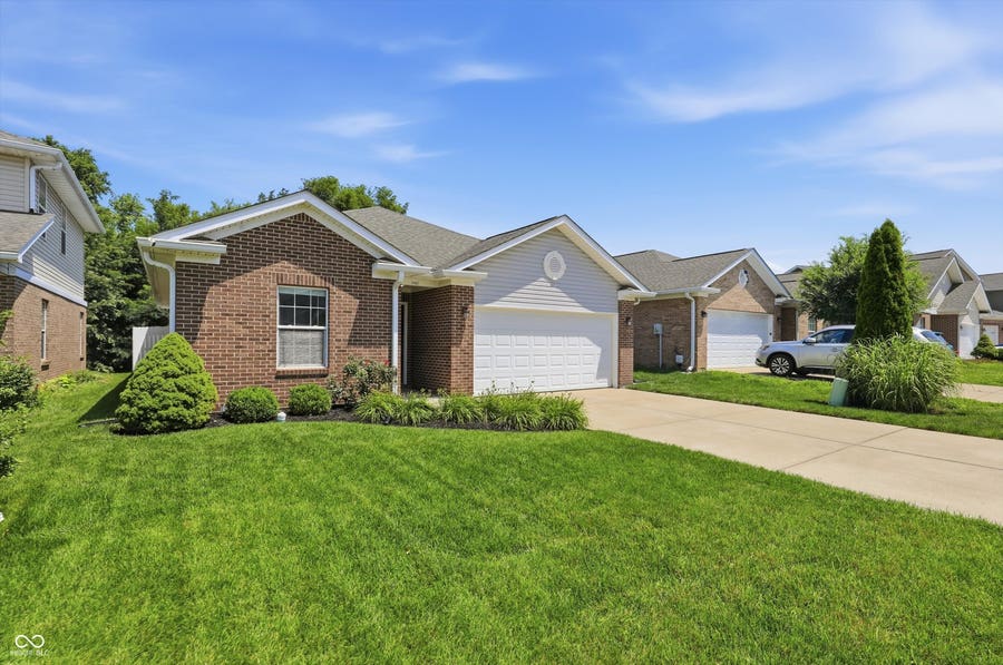 Property photo for 840 Baden Manor Drive, Indianapolis, IN