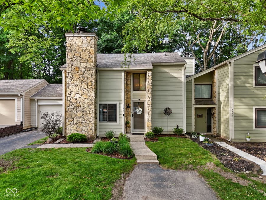 Property photo for 5643 Twin Lakes Court, Indianapolis, IN
