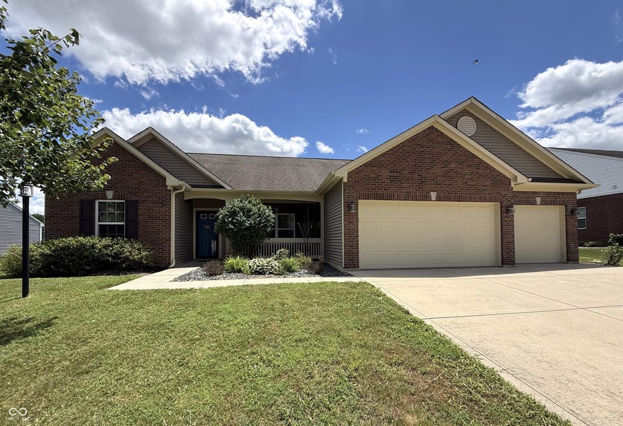 Property photo for 6787 Wilmot Lane, Avon, IN