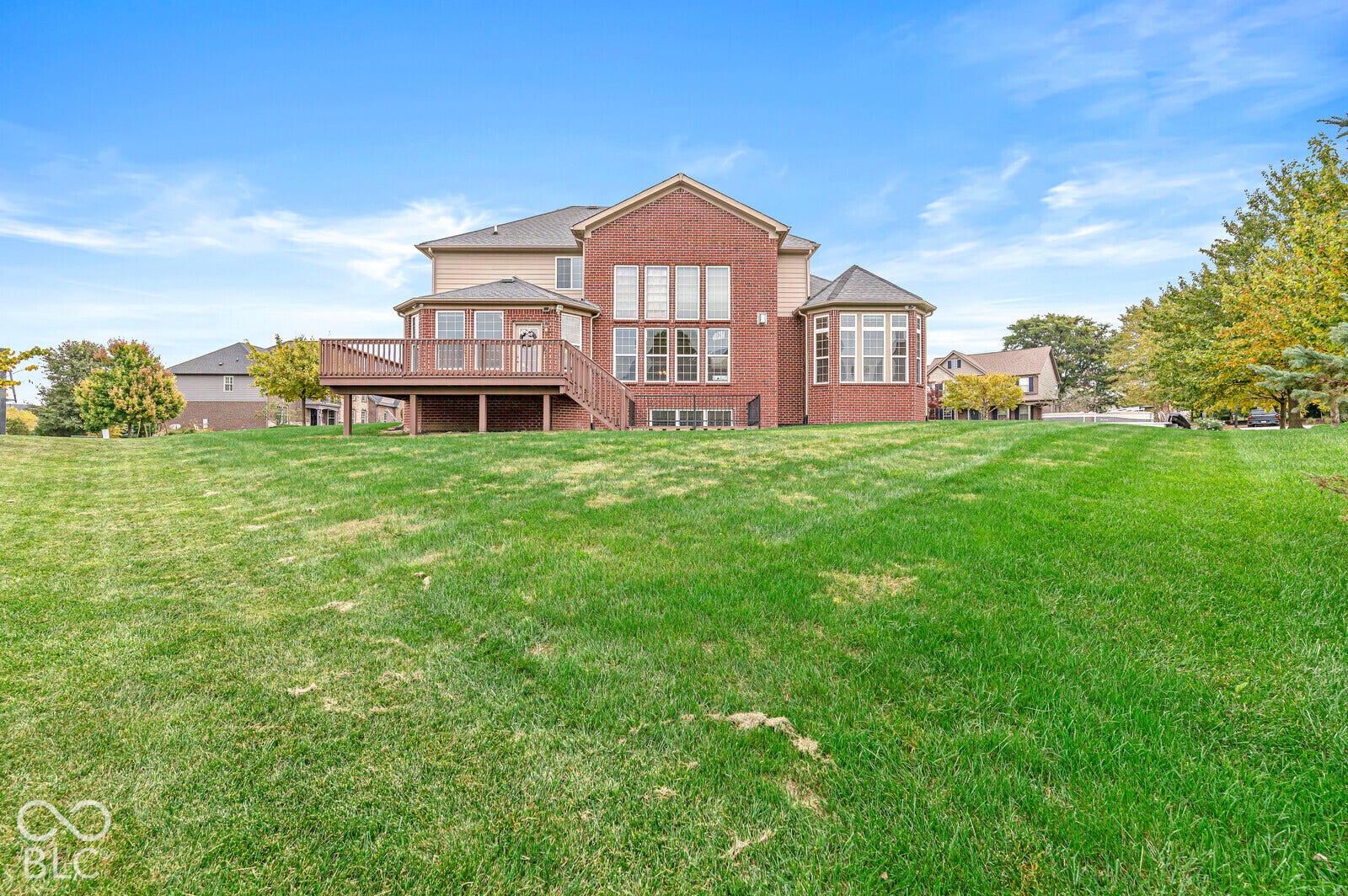 10527 Serra Vista Point, Fishers, IN 46040