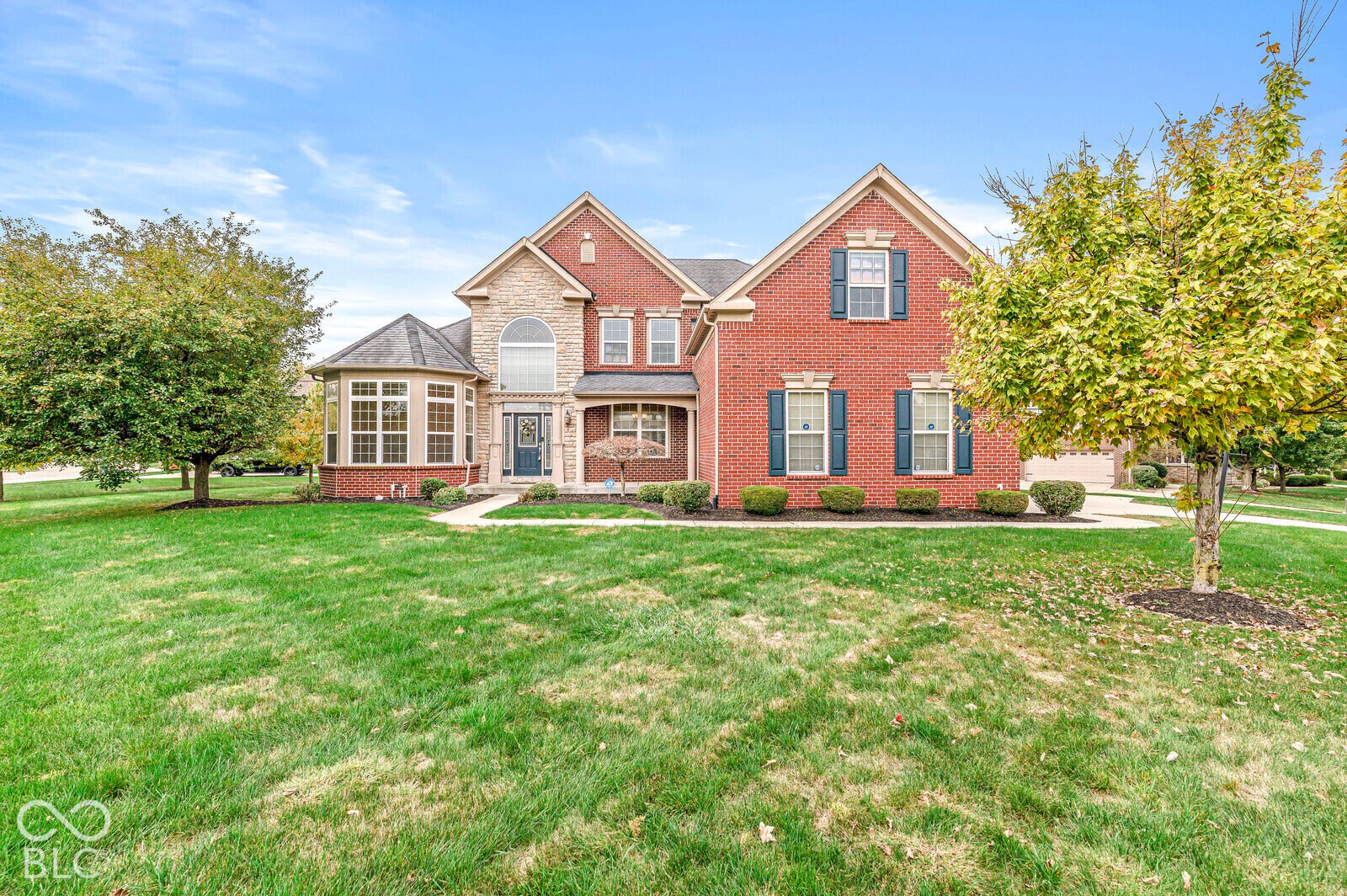 10527 Serra Vista Point, Fishers, IN 46040