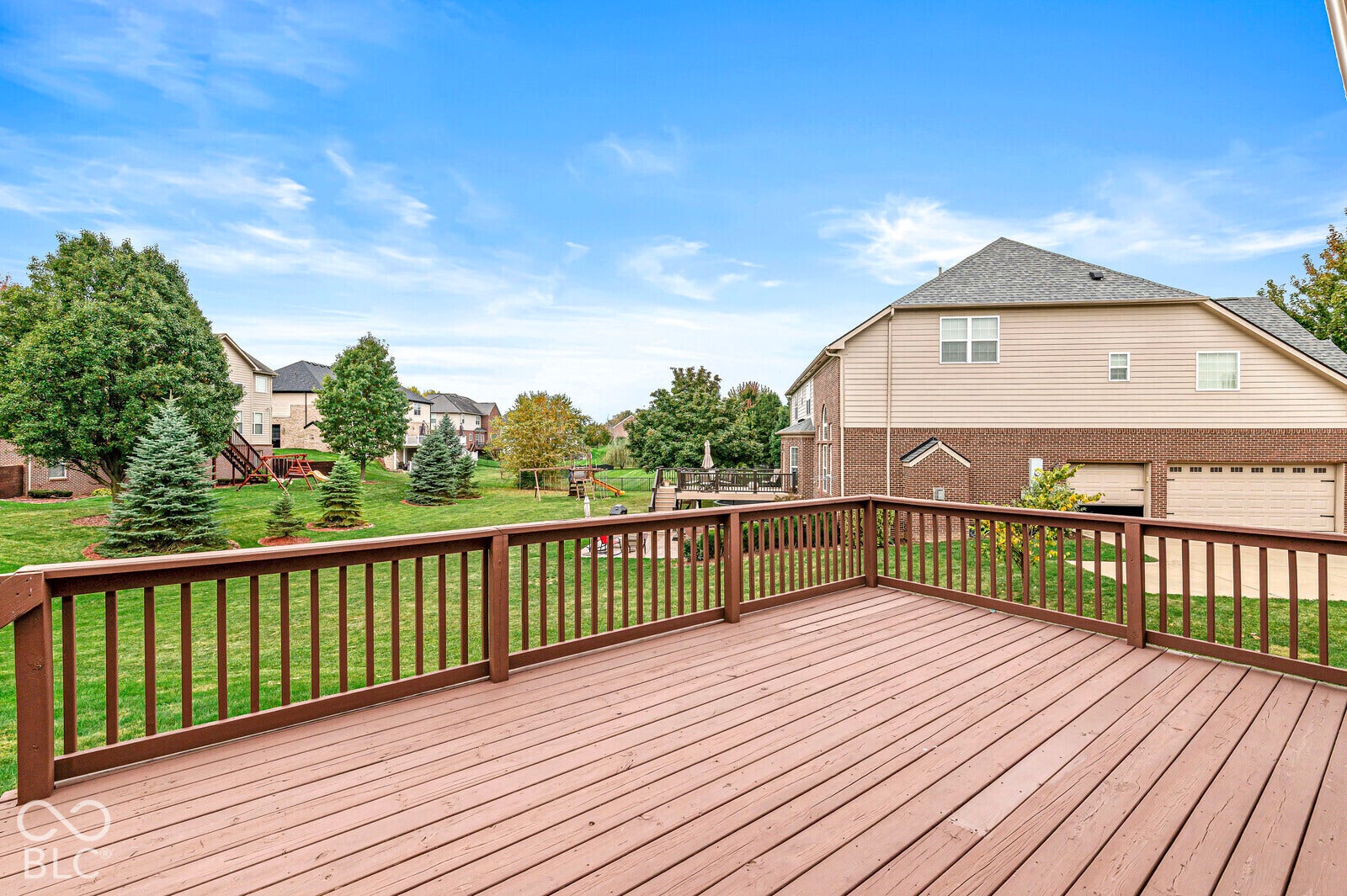 10527 Serra Vista Point, Fishers, IN 46040