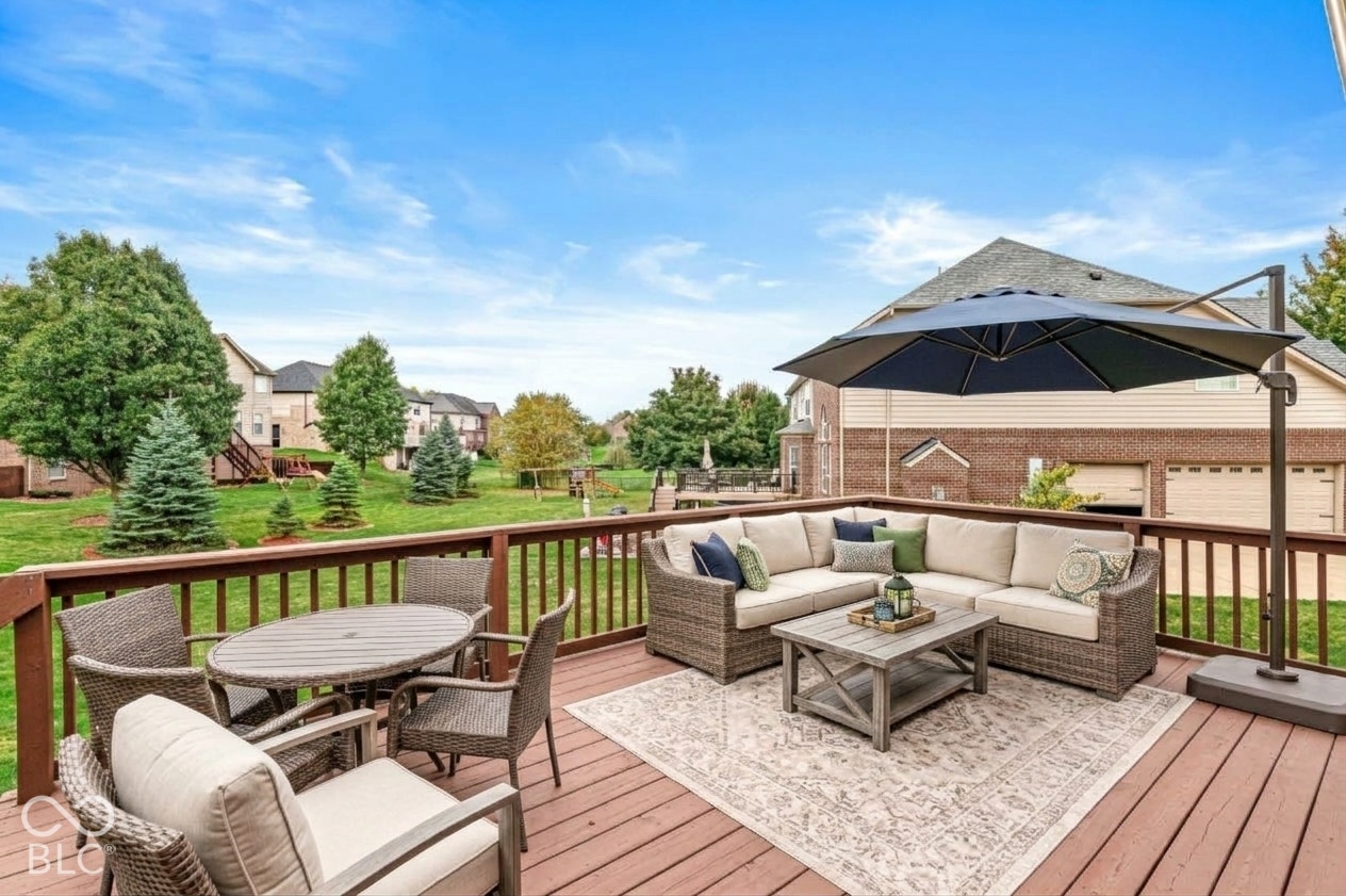 10527 Serra Vista Point, Fishers, IN 46040