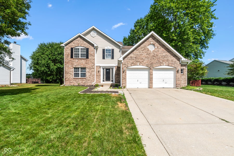 Property photo for 420 Paddock Road, Greenwood, IN