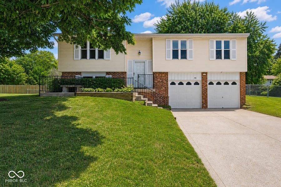 Property photo for 1161 Rosengarten Drive, Greenwood, IN