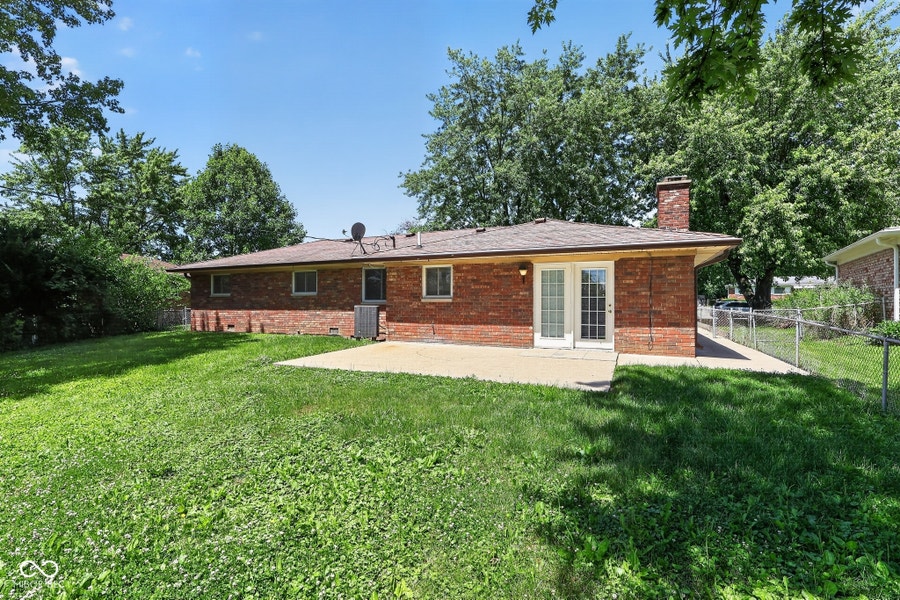Property photo for 119 Granby Drive, Indianapolis, IN