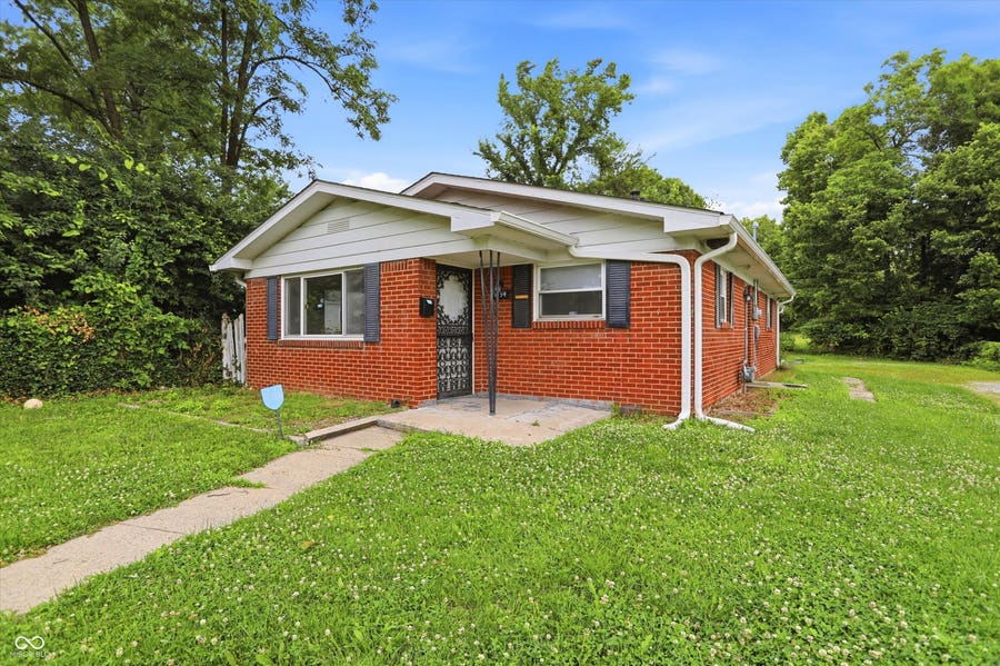 Property photo for 1154 W 37th Street, Indianapolis, IN