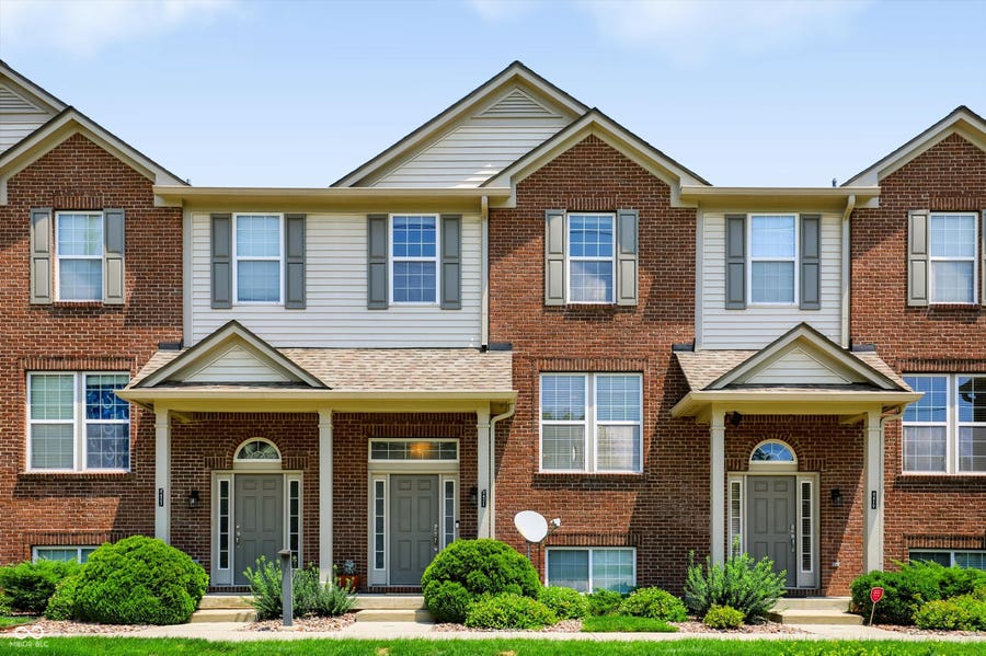 Property photo for 8421 Codesa Way, Indianapolis, IN