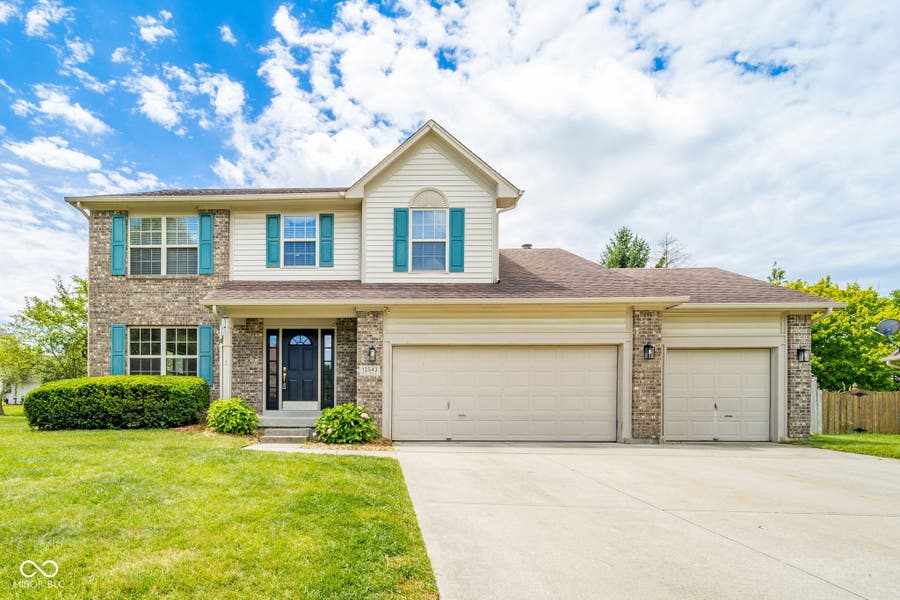 Property photo for 12543 Geist Cove Drive, Indianapolis, IN