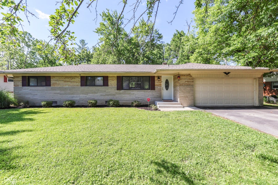 Property photo for 133 Jonquil Drive, Indianapolis, IN