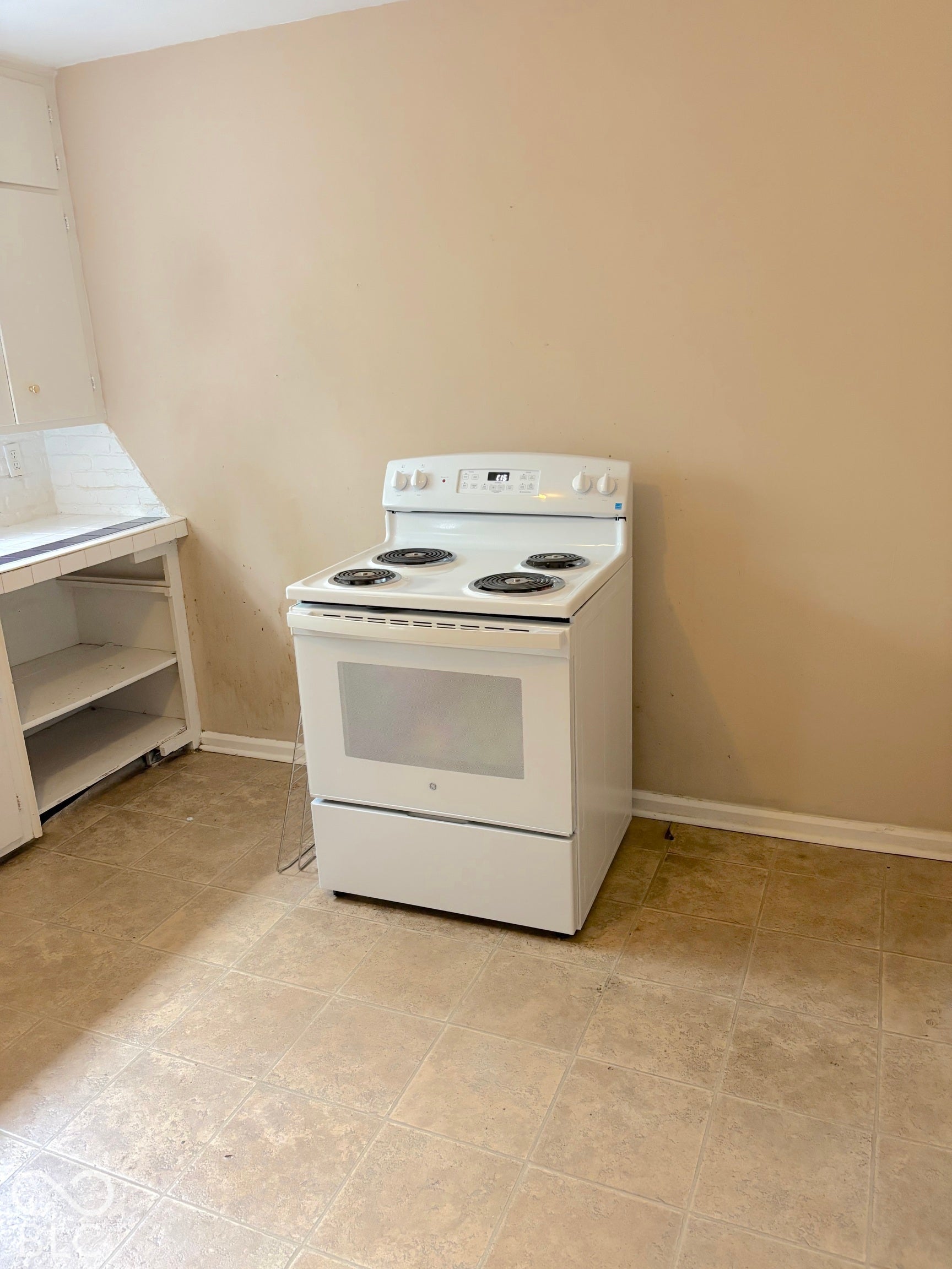 1029 E Tabor Street, Indianapolis, IN 46203 1029 E Tabor Street, Indianapolis, IN 46203