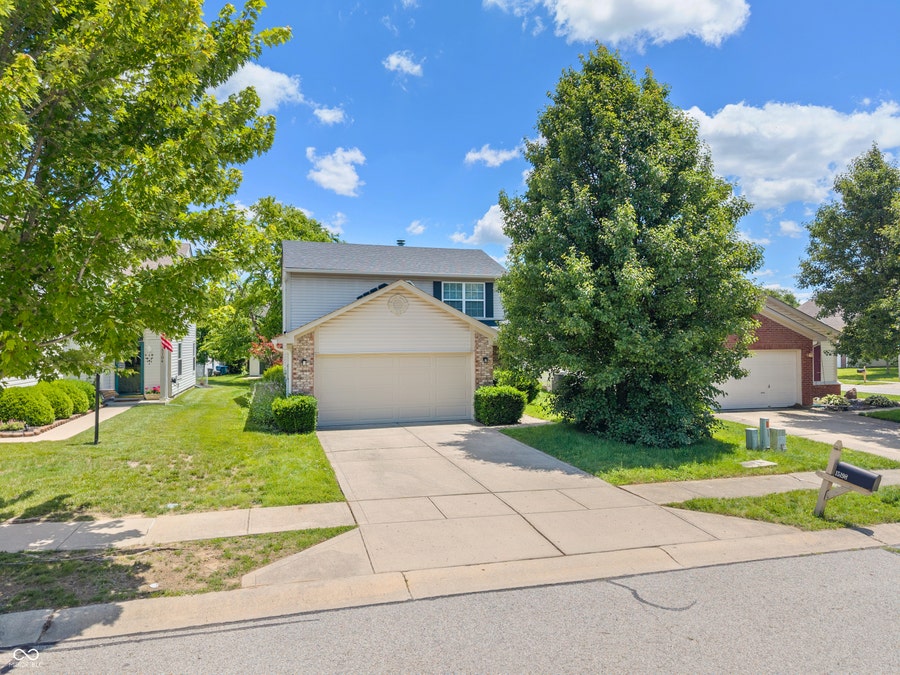 Property photo for 15198 Bird Watch, Noblesville, IN