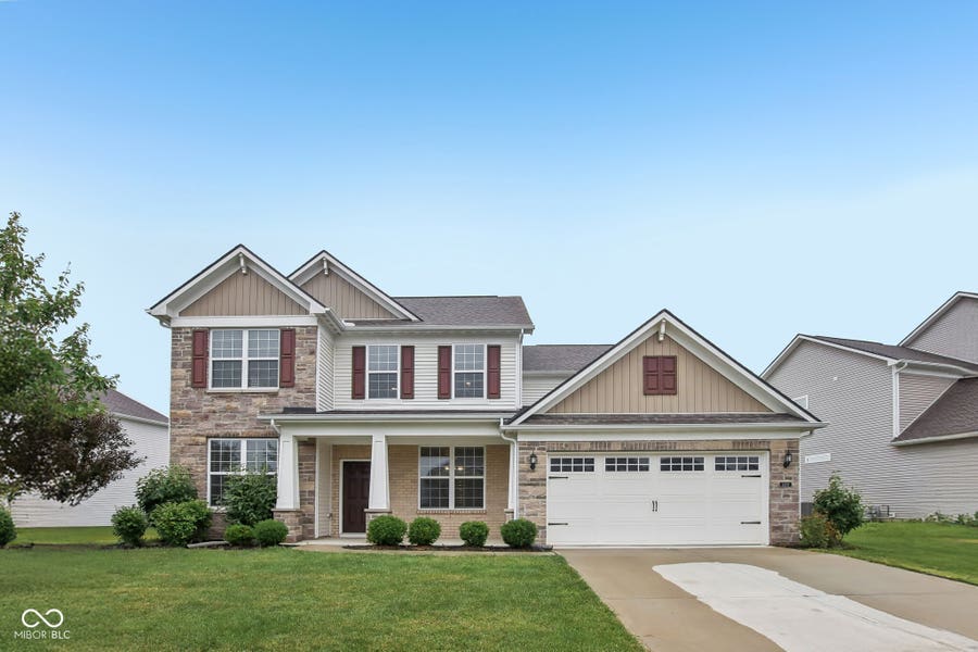 Property photo for 1438 Sunset Boulevard, Avon, IN