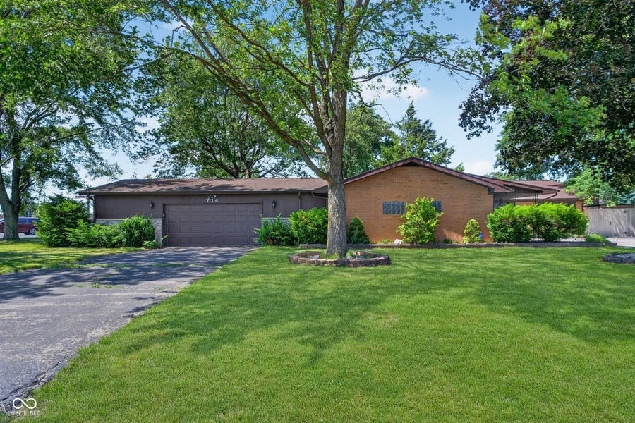 Property photo for 714 E Southway Boulevard, Kokomo, IN