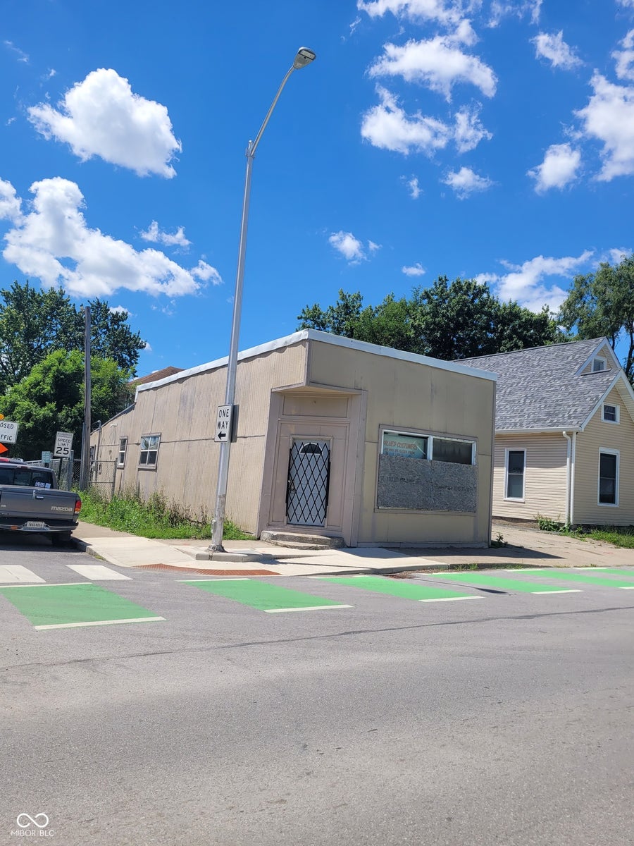 Property photo for 3125 E New York Street, Indianapolis, IN
