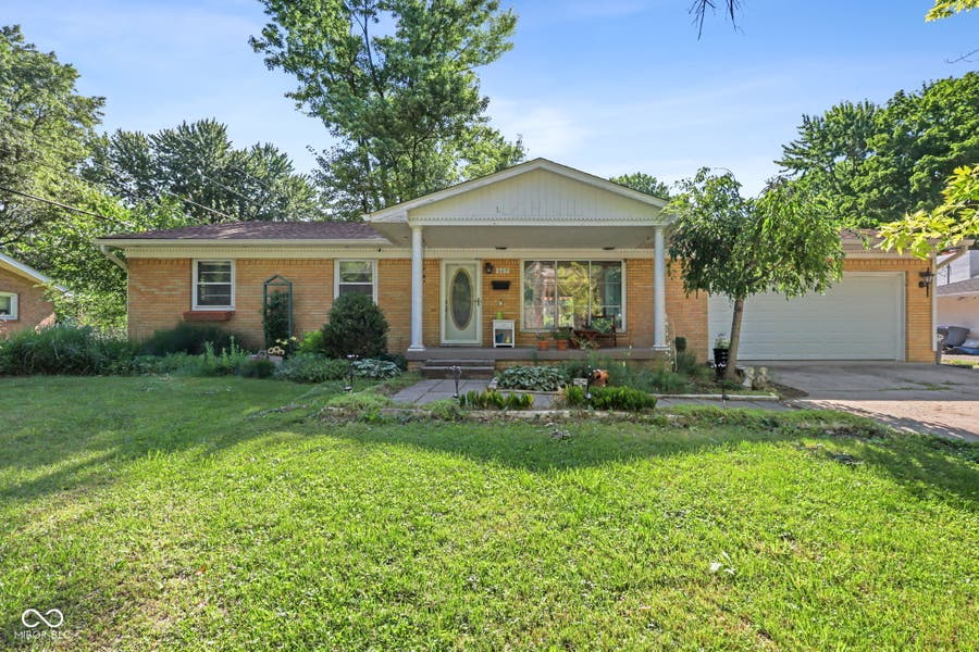 Property photo for 609 Horton Street, Greenwood, IN