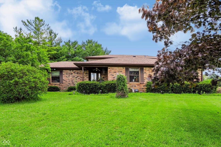 Property photo for 2760 S Morristown Pike, Greenfield, IN