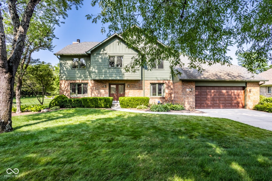Property photo for 258 Adrienne Drive, Greenwood, IN