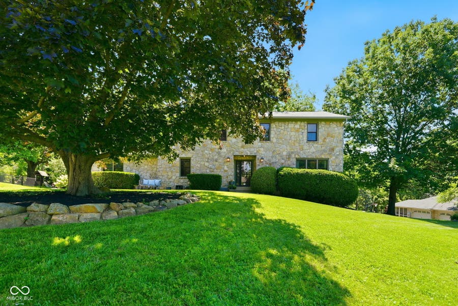 Property photo for 7631 Brookview Lane, Indianapolis, IN