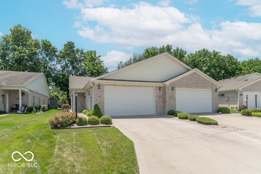 Property photo for 3391 Lukes Way, Greenwood, IN