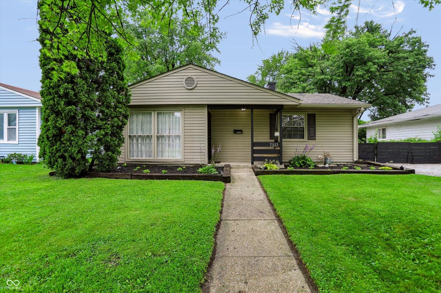 Property photo for 7332 Twin Beech Drive, Indianapolis, IN