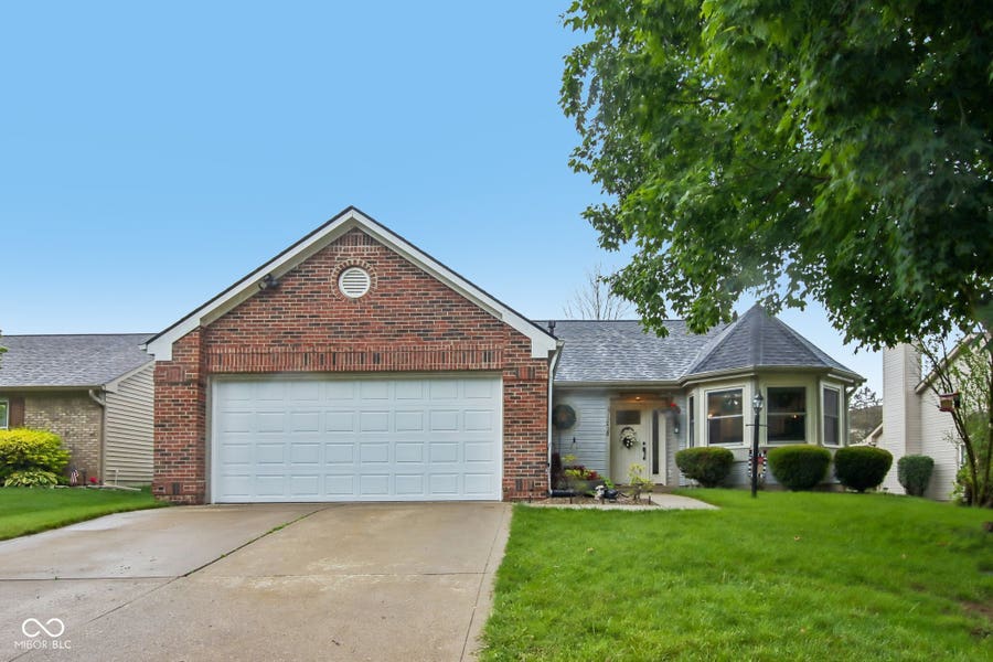 Property photo for 12428 Winding Creek Lane, Indianapolis, IN