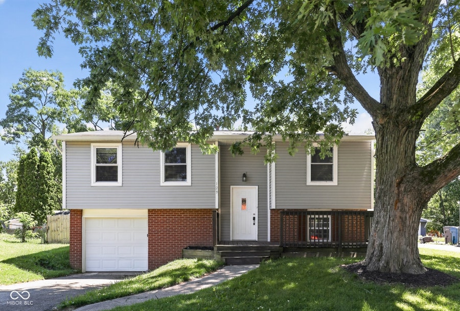 Property photo for 129 Coronado Road, Indianapolis, IN