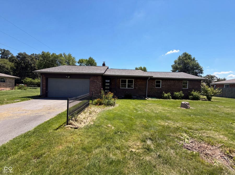 Property photo for 2883 S Wollenweber Road, New Palestine, IN
