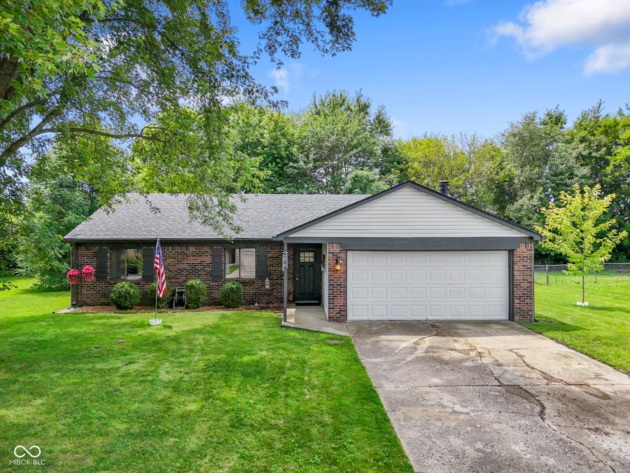 Property photo for 386 Boonesboro Road, Greenwood, IN