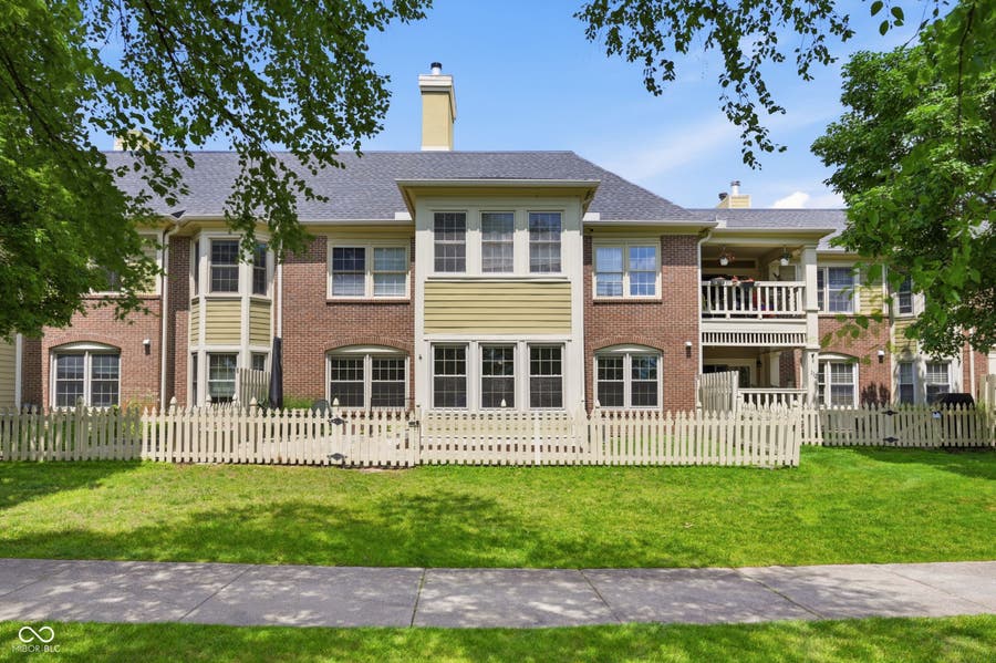 Property photo for 7601 Newport Bay Drive, Indianapolis, IN