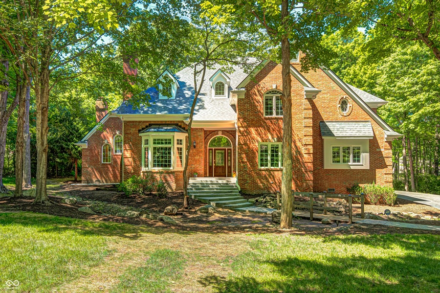 Property photo for 9070 Woodacre Boulevard S, Indianapolis, IN
