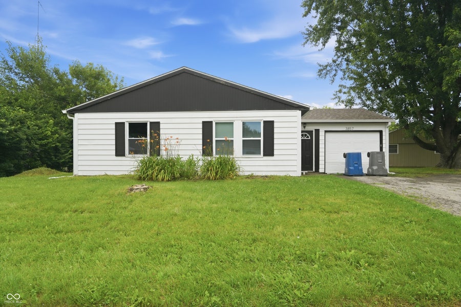 Property photo for 3857 Chateau Drive, Indianapolis, IN