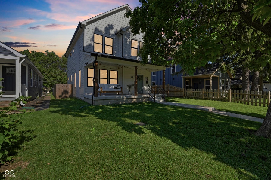 Property photo for 834 N Tacoma Avenue, Indianapolis, IN