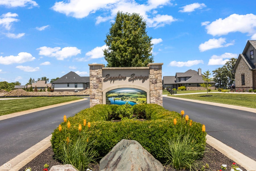 Property photo for 7179 N Lakeshore Drive, Greenfield, IN