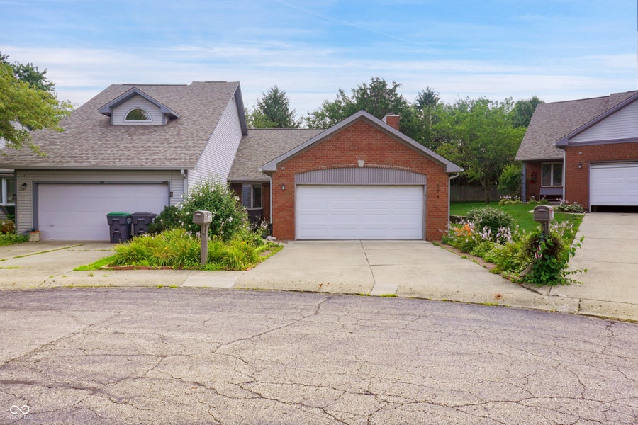 Property photo for 274 Golf Court, Greenwood, IN