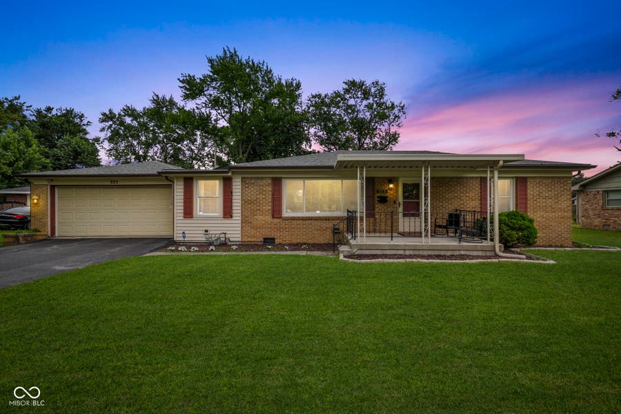Property photo for 923 N Boehning Street, Indianapolis, IN