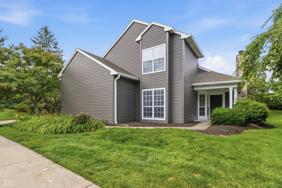 Property photo for 9580 Bay Vista E Drive E, Indianapolis, IN
