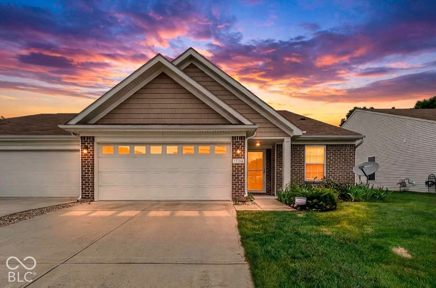 Property photo for 11724 Whisperwood Way, Fishers, IN