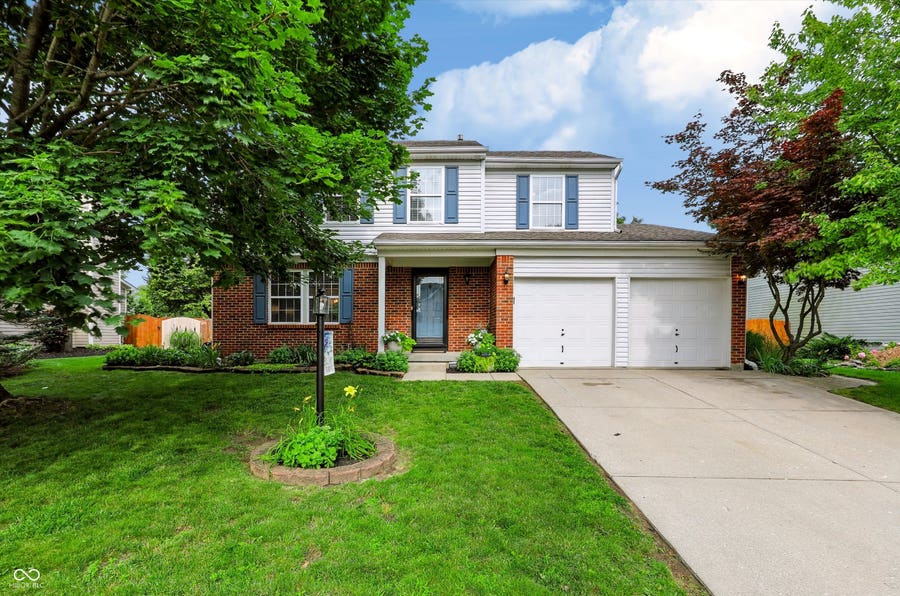 Property photo for 869 Waveland Lane, Greenwood, IN