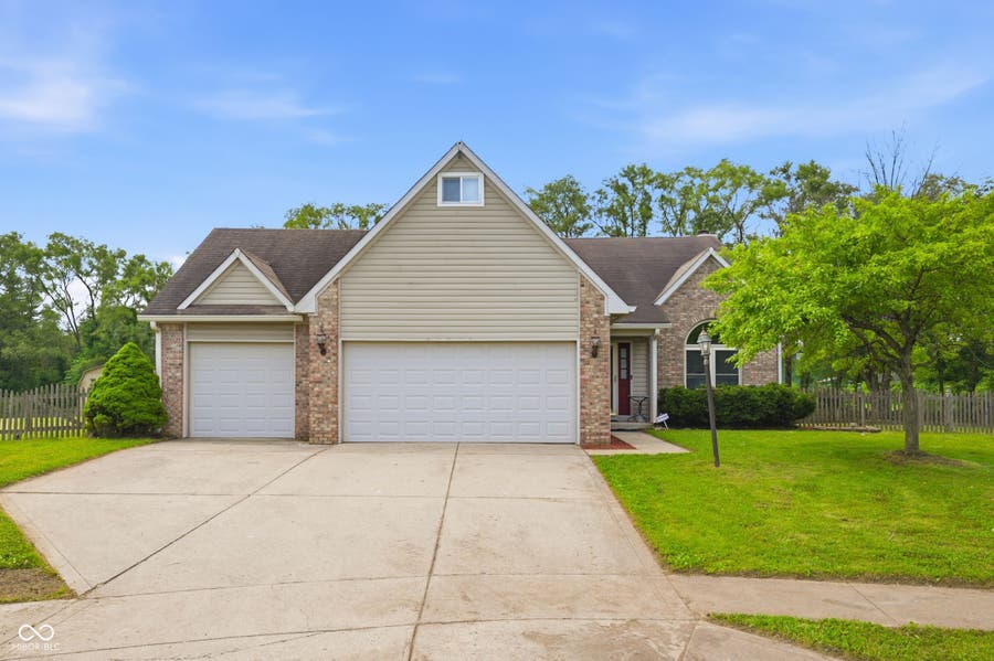 Property photo for 1931 Brocken Court, Indianapolis, IN