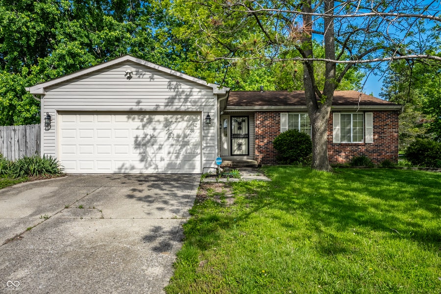 Property photo for 6724 Cross Key Drive, Indianapolis, IN