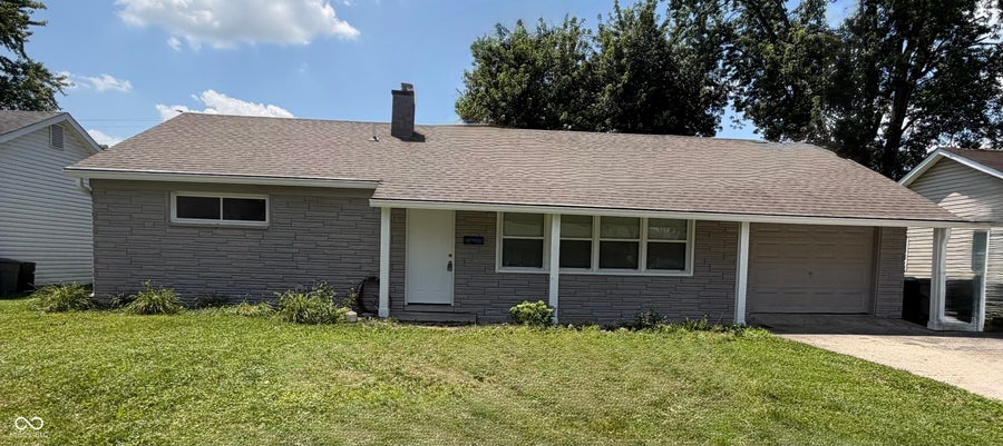 Property photo for 18 Sayre Drive, Greenwood, IN