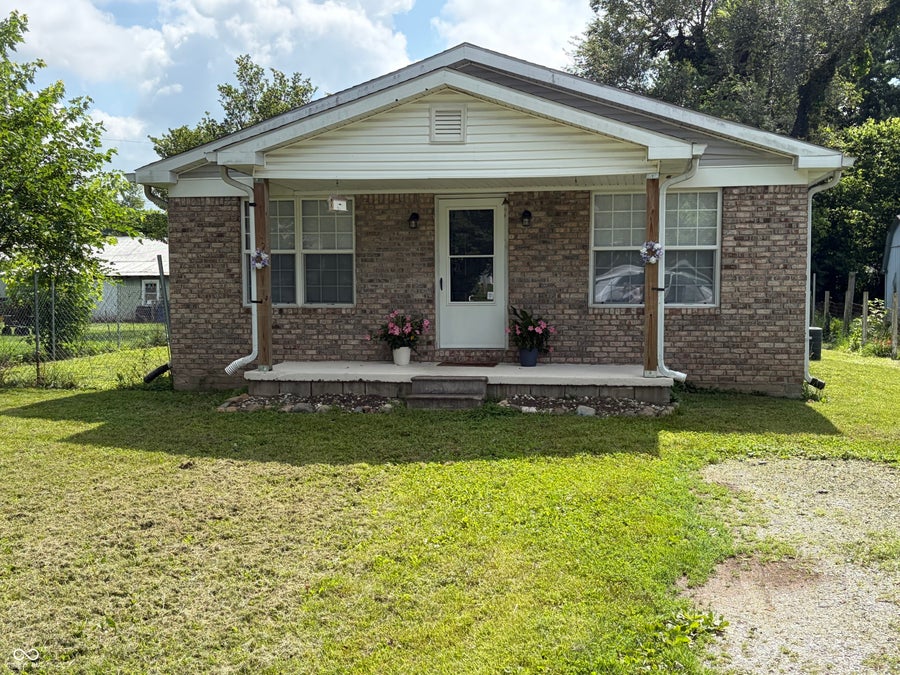 Property photo for 929 S Grant Street, Martinsville, IN